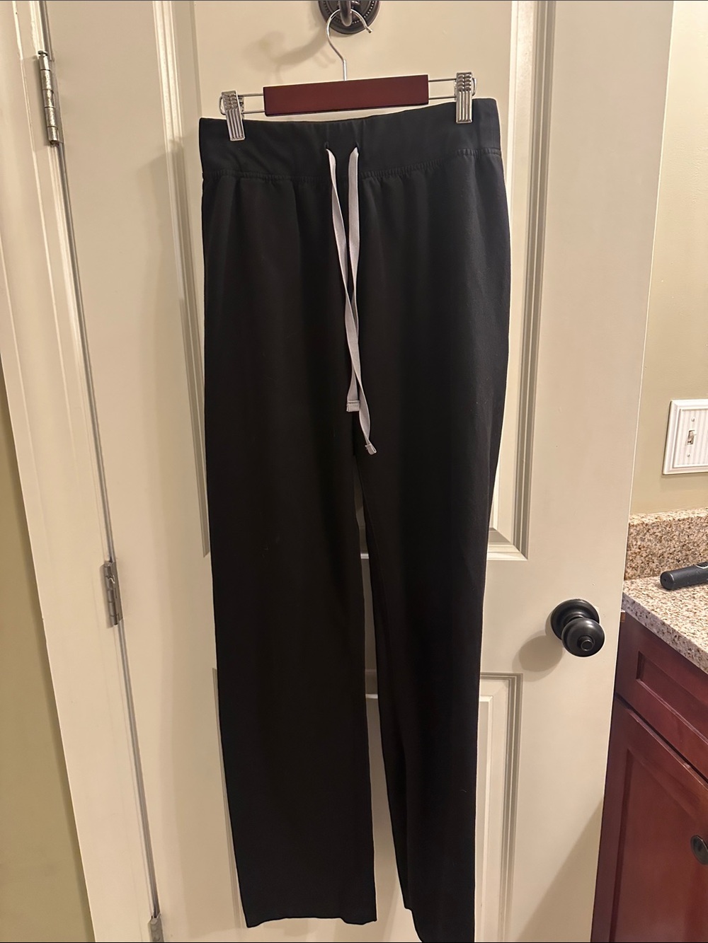 Figs Black Straight-Leg Drawstring Pants with White Tie